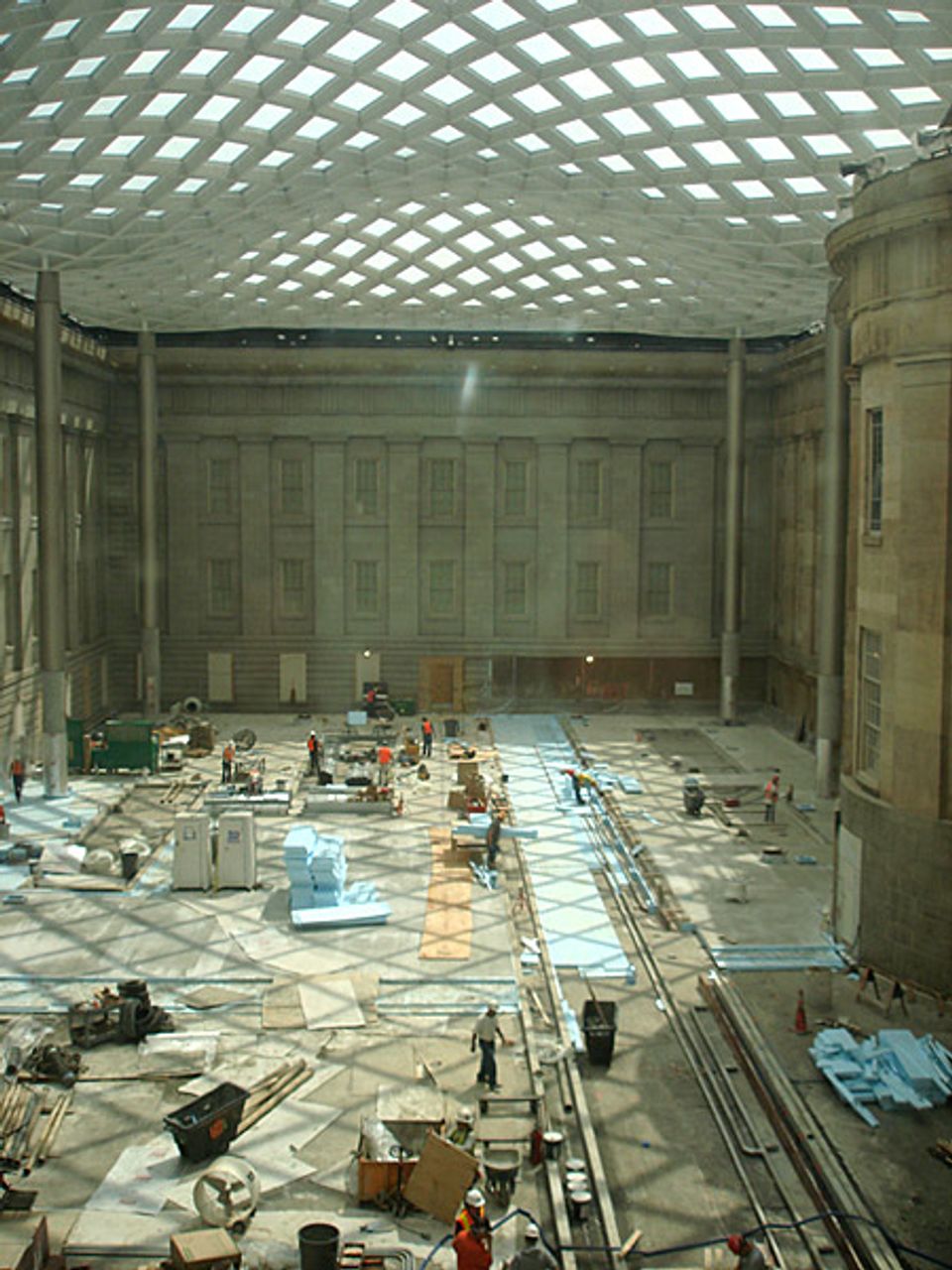 Construction of the central courtyard
