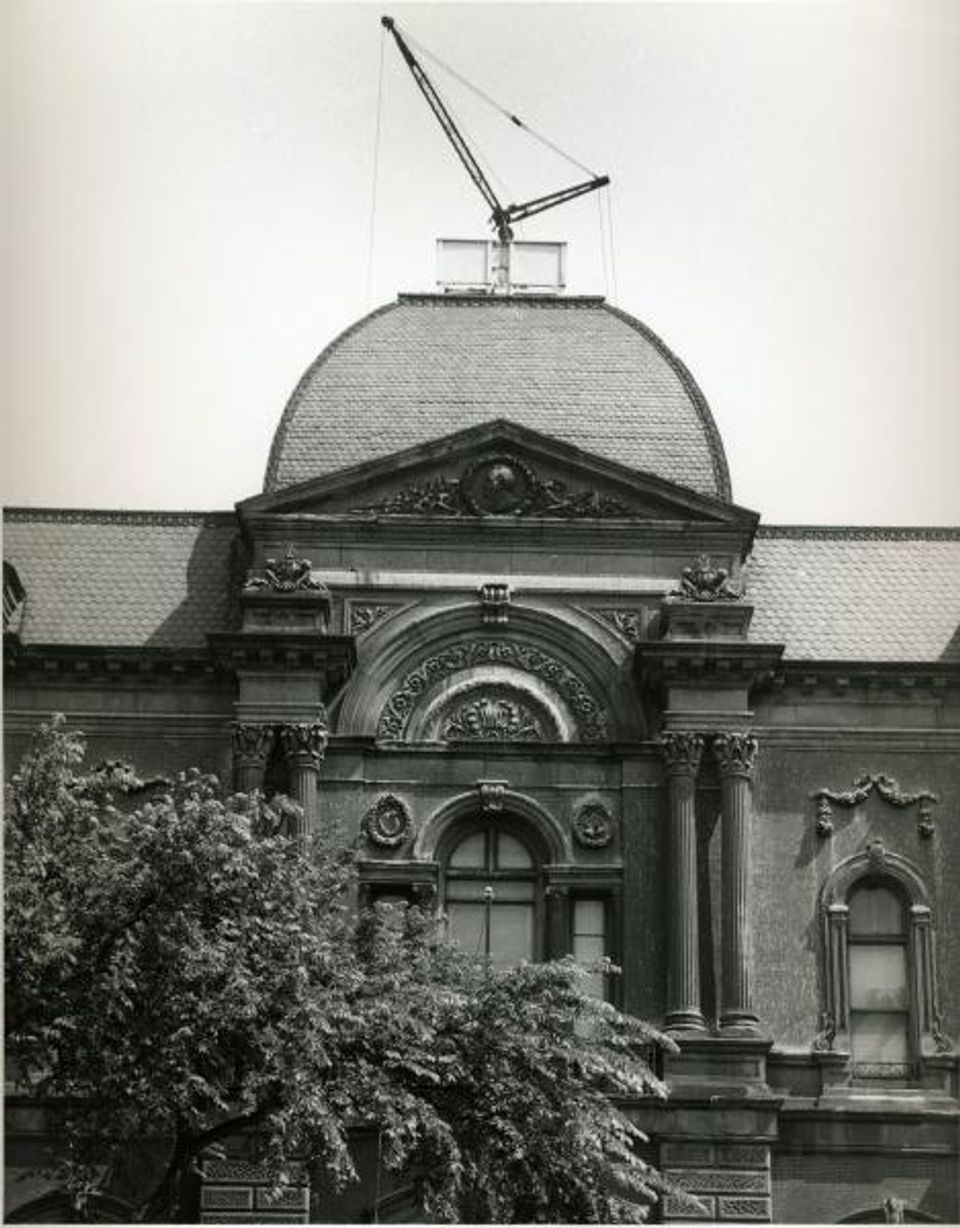 Renwick roof with crane