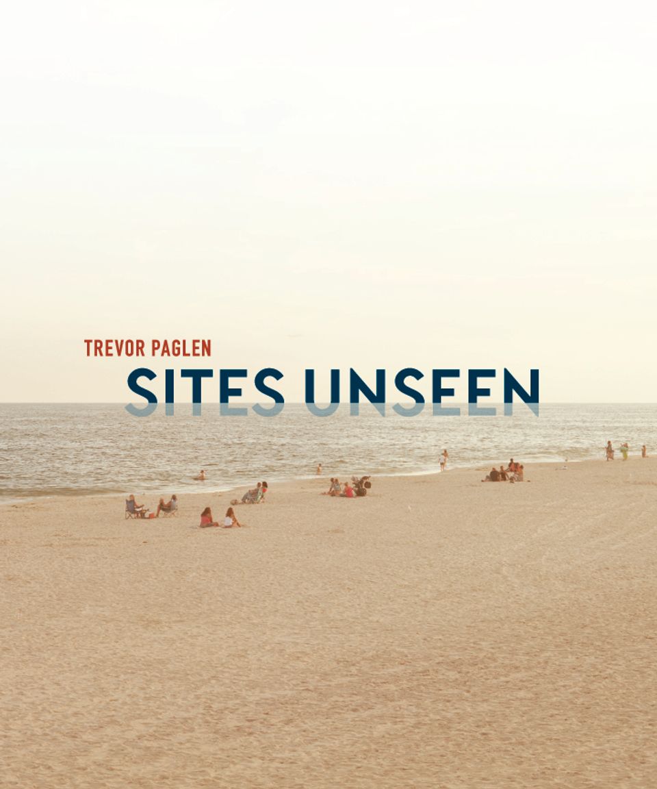This is an image of the beach with the Paglen logo on top.