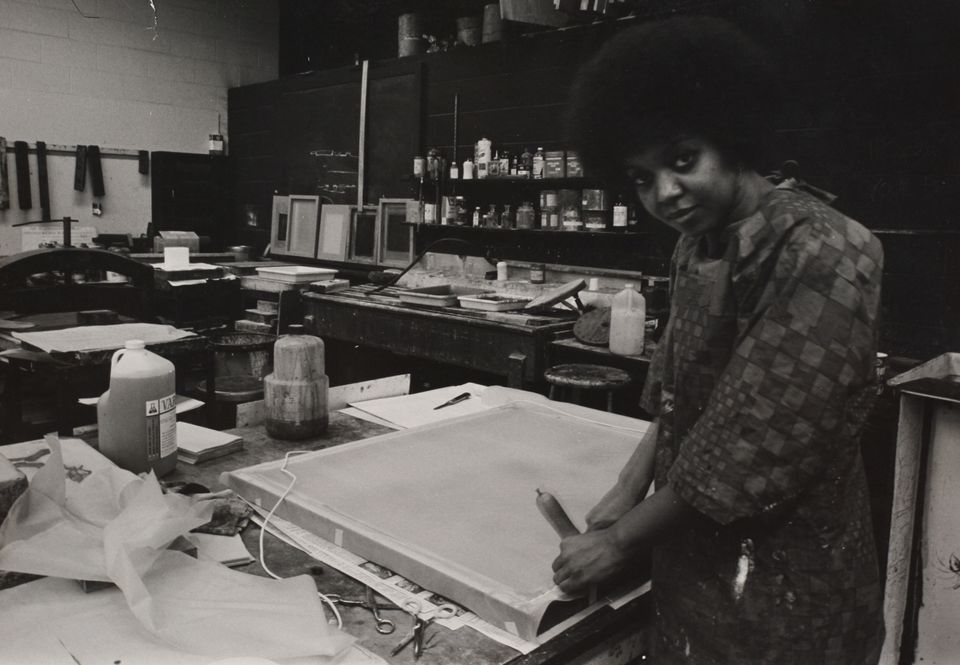 Photograph of Barbara Jones-Hogu in her studio at the Institute of Design at the Illinois Institute of Technology (IIT), Chicago, IL, c. 1968. Courtesy of Lusenhop Fine Art, Cleveland