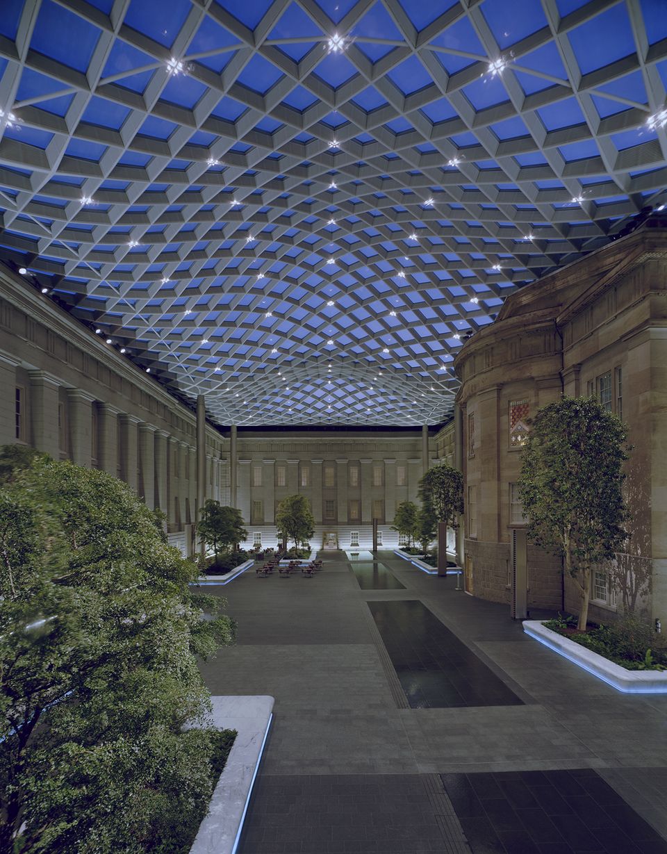 A photo inside the Kogod Courtyard at the Smithsonian American Art Museum.